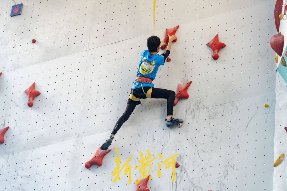 季一改此前 季一改此前